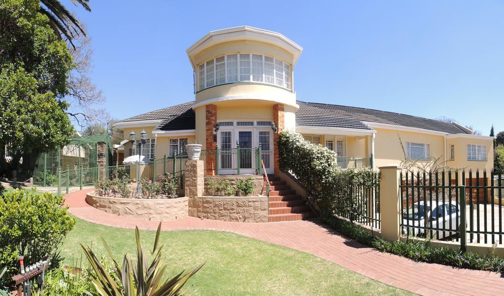 Merwehuis Bed And Breakfast Johannesburg Esterno foto