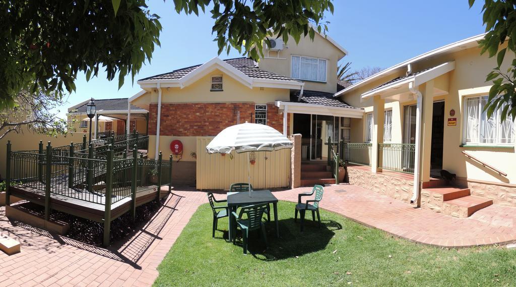 Merwehuis Bed And Breakfast Johannesburg Esterno foto